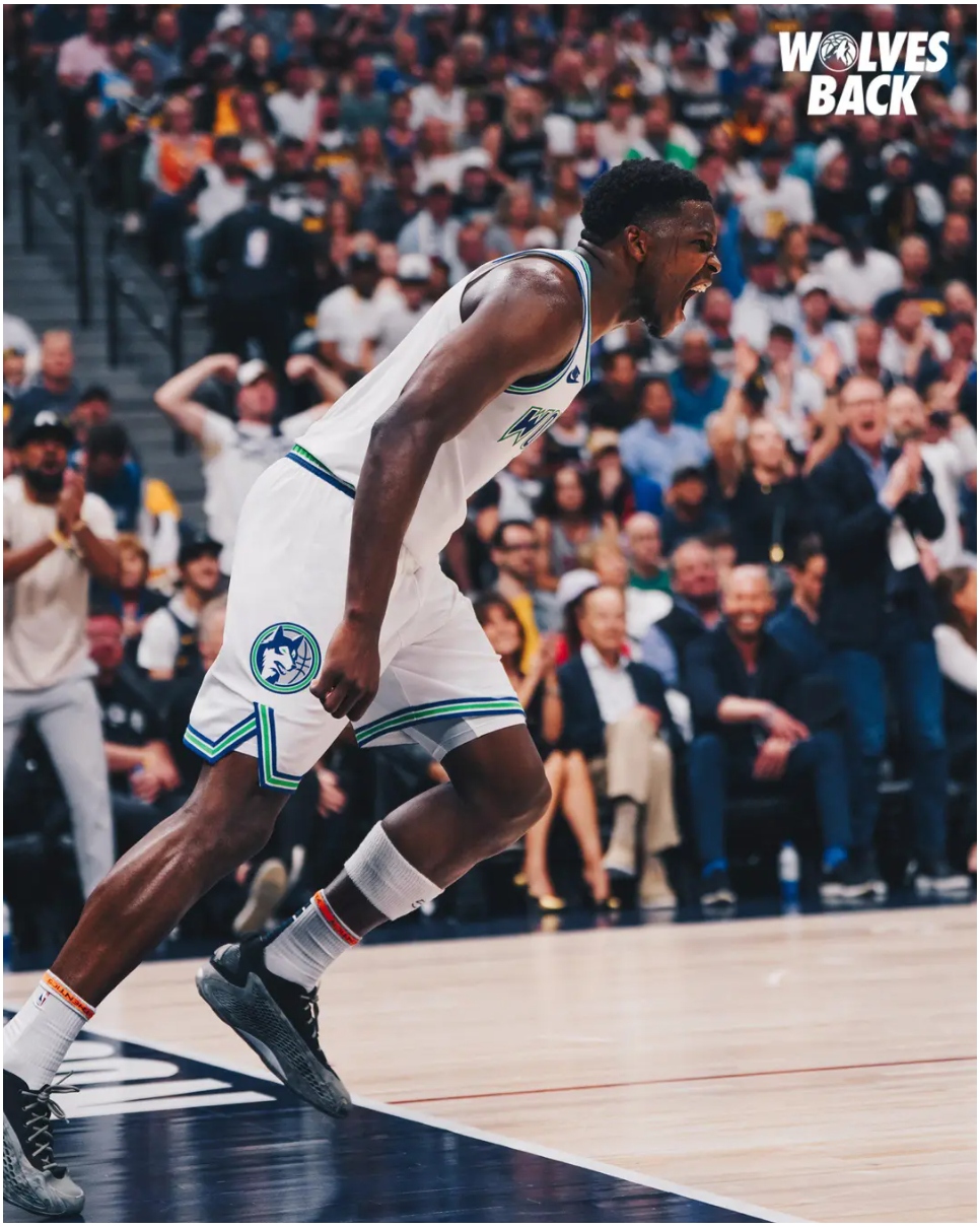 包含明尼苏达森林狼迎意大利杯关键赛，赛前战术微调，震撼外界，球探报告显示潜力的词条